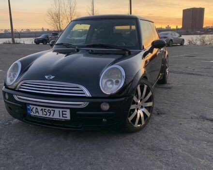 Мини Ван 2001 в Ужгороде на Automoto.ua Черный Мини Ван, объемом двигателя 1.6 л и пробегом 251 тыс. км за 3789 $, фото 6 на Automoto.ua