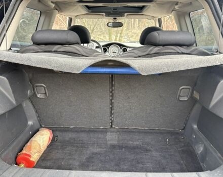 Мини Ван 2001 в Ужгороде на Automoto.ua Черный Мини Ван, объемом двигателя 1.6 л и пробегом 251 тыс. км за 3789 $, фото 10 на Automoto.ua