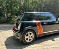 Черный Мини Ван, объемом двигателя 1.6 л и пробегом 201 тыс. км за 4200 $, фото 3 на Automoto.ua