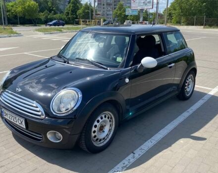 Черный Мини Ван, объемом двигателя 1.4 л и пробегом 231 тыс. км за 6500 $, фото 6 на Automoto.ua