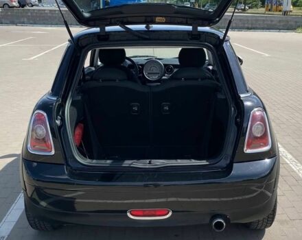 Черный Мини Ван, объемом двигателя 1.4 л и пробегом 231 тыс. км за 6500 $, фото 18 на Automoto.ua