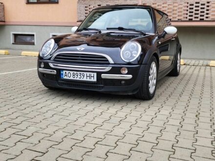 Міні One 2004 у Сумах на Automoto.ua Чорний Міні One, об'ємом двигуна 1.4 л та пробігом 170 тис. км за 4899 $, фото 1 на Automoto.ua