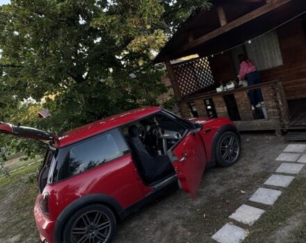 Красный Мини Ван, объемом двигателя 1.6 л и пробегом 218 тыс. км за 4500 $, фото 6 на Automoto.ua