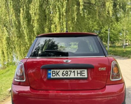 Красный Мини Ван, объемом двигателя 1.4 л и пробегом 224 тыс. км за 5673 $, фото 12 на Automoto.ua