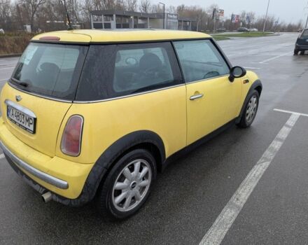 Жовтий Міні One, об'ємом двигуна 1.6 л та пробігом 210 тис. км за 3950 $, фото 1 на Automoto.ua