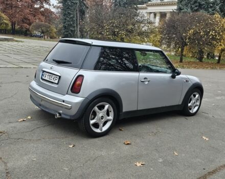 Серый Мини Ван, объемом двигателя 1.6 л и пробегом 200 тыс. км за 3500 $, фото 3 на Automoto.ua