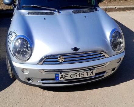 Сірий Міні One, об'ємом двигуна 1.6 л та пробігом 225 тис. км за 3750 $, фото 1 на Automoto.ua