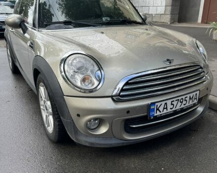 Серый Мини Ван, объемом двигателя 1.6 л и пробегом 101 тыс. км за 8700 $, фото 1 на Automoto.ua