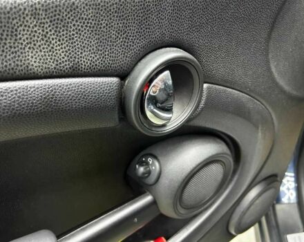 Синій Міні One, об'ємом двигуна 1.6 л та пробігом 243 тис. км за 7500 $, фото 11 на Automoto.ua