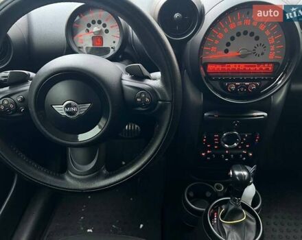 Білий Міні Пейсмен, об'ємом двигуна 2 л та пробігом 150 тис. км за 13500 $, фото 12 на Automoto.ua