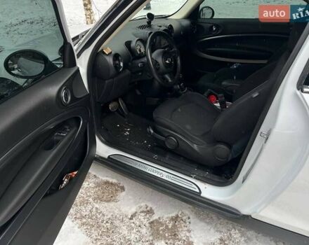 Білий Міні Пейсмен, об'ємом двигуна 2 л та пробігом 150 тис. км за 13500 $, фото 13 на Automoto.ua