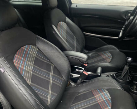 Чорний Міні Пейсмен, об'ємом двигуна 2 л та пробігом 170 тис. км за 11000 $, фото 22 на Automoto.ua