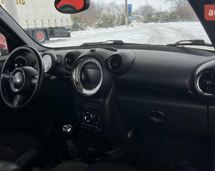 Чорний Міні Пейсмен, об'ємом двигуна 2 л та пробігом 170 тис. км за 12500 $, фото 35 на Automoto.ua