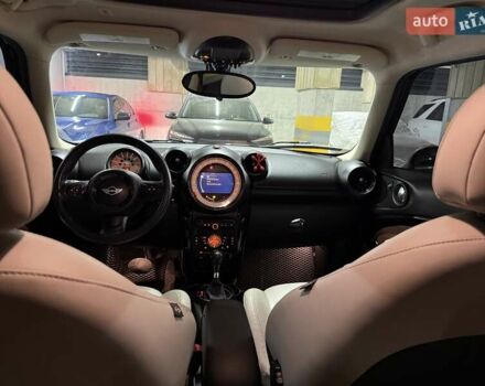 Чорний Міні Пейсмен, об'ємом двигуна 1.6 л та пробігом 202 тис. км за 10000 $, фото 7 на Automoto.ua