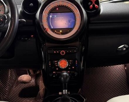 Чорний Міні Пейсмен, об'ємом двигуна 1.6 л та пробігом 202 тис. км за 10000 $, фото 6 на Automoto.ua