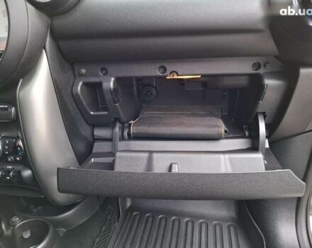 Мини Пейсмен, объемом двигателя 1.6 л и пробегом 139 тыс. км за 9999 $, фото 26 на Automoto.ua