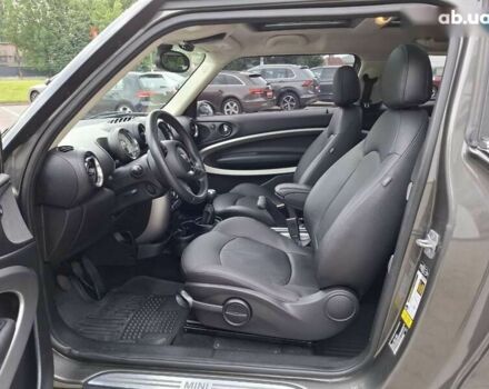 Мини Пейсмен, объемом двигателя 1.6 л и пробегом 139 тыс. км за 9999 $, фото 12 на Automoto.ua