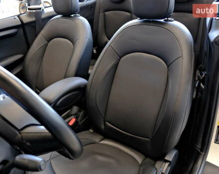 Бежевый Мини Convertible, объемом двигателя 1.5 л и пробегом 50 тыс. км за 11900 $, фото 37 на Automoto.ua