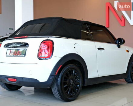 Бежевый Мини Convertible, объемом двигателя 1.5 л и пробегом 50 тыс. км за 11900 $, фото 23 на Automoto.ua