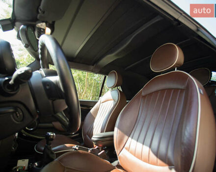 Черный Мини Convertible, объемом двигателя 1.6 л и пробегом 85 тыс. км за 13800 $, фото 33 на Automoto.ua