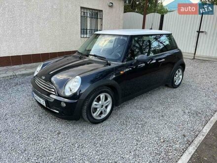 Міні Convertible 2004 у Измаиле на Automoto.ua Чорний Міні Convertible, об'ємом двигуна 1.6 л та пробігом 194 тис. км за 3999 $, фото 1 на Automoto.ua