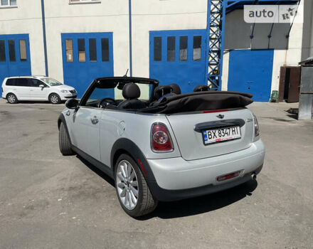 Мини Convertible, объемом двигателя 1.6 л и пробегом 175 тыс. км за 11000 $, фото 6 на Automoto.ua