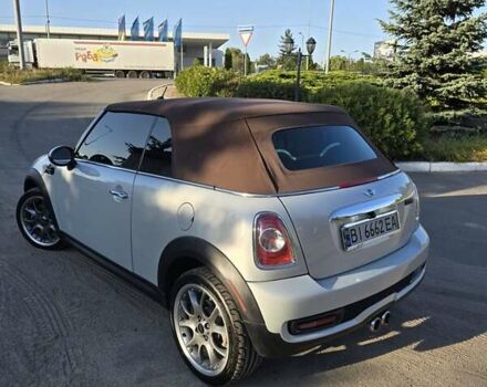 Серый Мини Convertible, объемом двигателя 1.6 л и пробегом 213 тыс. км за 9999 $, фото 5 на Automoto.ua