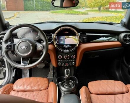 Серый Мини Convertible, объемом двигателя 2 л и пробегом 13 тыс. км за 29900 $, фото 4 на Automoto.ua