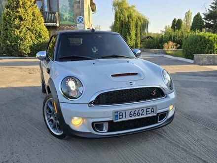 Серый Мини Convertible, объемом двигателя 1.6 л и пробегом 213 тыс. км за 9999 $, фото 1 на Automoto.ua