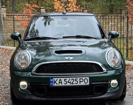 Зеленый Мини Convertible, объемом двигателя 1.6 л и пробегом 125 тыс. км за 12500 $, фото 4 на Automoto.ua