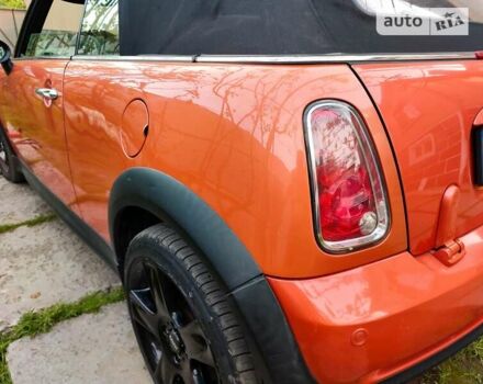 Оранжевый Мини Convertible, объемом двигателя 1.6 л и пробегом 134 тыс. км за 6200 $, фото 6 на Automoto.ua