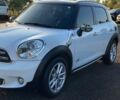 Белый Мини Cooper Countryman, объемом двигателя 2 л и пробегом 195 тыс. км за 15500 $, фото 3 на Automoto.ua