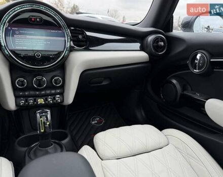 Белый Мини Electric, объемом двигателя 0 л и пробегом 2 тыс. км за 25500 $, фото 18 на Automoto.ua