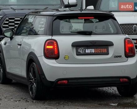 Белый Мини Electric, объемом двигателя 0 л и пробегом 2 тыс. км за 25500 $, фото 2 на Automoto.ua