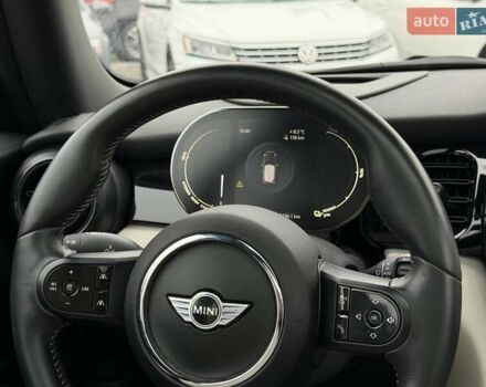 Белый Мини Electric, объемом двигателя 0 л и пробегом 2 тыс. км за 25500 $, фото 15 на Automoto.ua