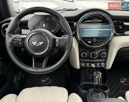 Белый Мини Electric, объемом двигателя 0 л и пробегом 2 тыс. км за 25500 $, фото 16 на Automoto.ua