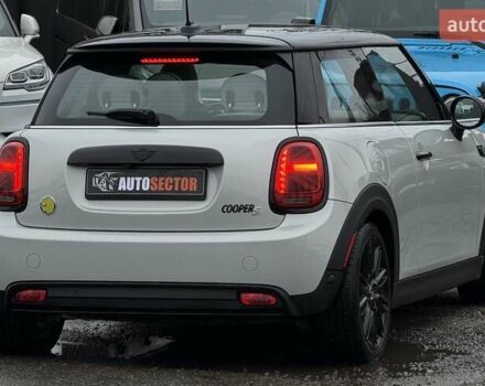 Белый Мини Electric, объемом двигателя 0 л и пробегом 2 тыс. км за 25500 $, фото 6 на Automoto.ua