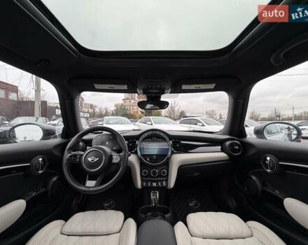 Белый Мини Electric, объемом двигателя 0 л и пробегом 2 тыс. км за 25500 $, фото 23 на Automoto.ua