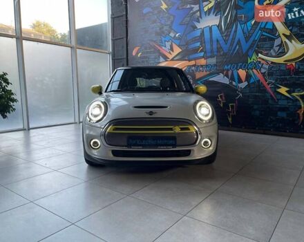 Серый Мини Electric, объемом двигателя 0 л и пробегом 28 тыс. км за 17000 $, фото 3 на Automoto.ua