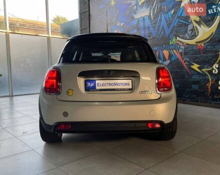 Серый Мини Electric, объемом двигателя 0 л и пробегом 28 тыс. км за 17000 $, фото 7 на Automoto.ua