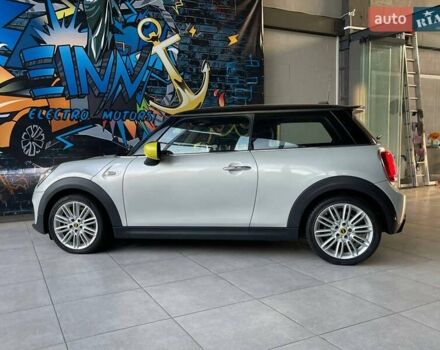 Серый Мини Electric, объемом двигателя 0 л и пробегом 28 тыс. км за 17000 $, фото 6 на Automoto.ua