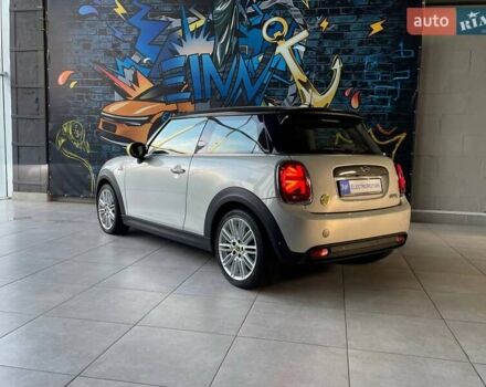 Серый Мини Electric, объемом двигателя 0 л и пробегом 28 тыс. км за 17000 $, фото 5 на Automoto.ua