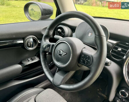 Зеленый Мини Electric, объемом двигателя 0 л и пробегом 48 тыс. км за 18400 $, фото 10 на Automoto.ua