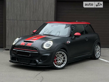 Черный Мини John Cooper Works, объемом двигателя 2 л и пробегом 27 тыс. км за 35500 $, фото 1 на Automoto.ua