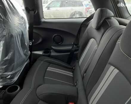 Мини John Cooper Works, объемом двигателя 2 л и пробегом 0 тыс. км за 45537 $, фото 5 на Automoto.ua
