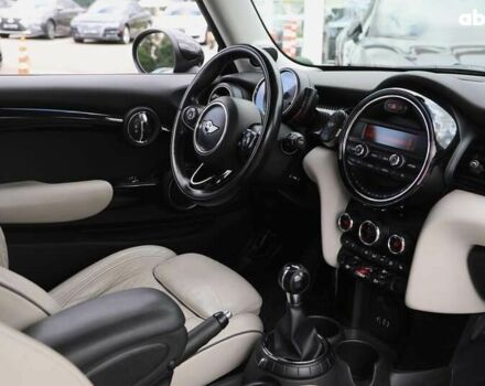 Мини John Cooper Works, объемом двигателя 2 л и пробегом 82 тыс. км за 14700 $, фото 9 на Automoto.ua