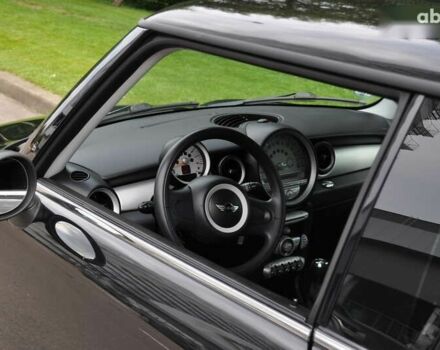Мини John Cooper Works, объемом двигателя 1.6 л и пробегом 170 тыс. км за 7900 $, фото 10 на Automoto.ua