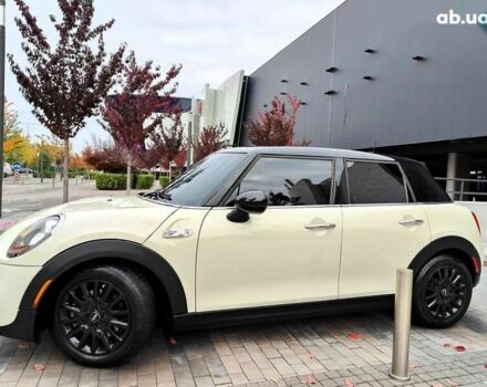 Мини John Cooper Works, объемом двигателя 2 л и пробегом 138 тыс. км за 16490 $, фото 8 на Automoto.ua