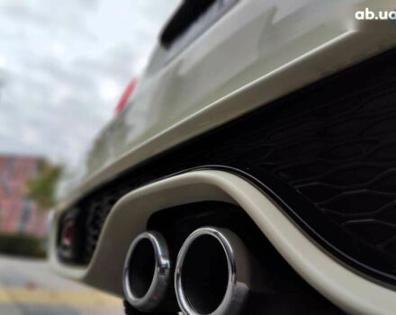 Мини John Cooper Works, объемом двигателя 2 л и пробегом 138 тыс. км за 16490 $, фото 19 на Automoto.ua