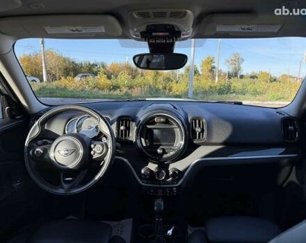 Міні John Cooper Works, об'ємом двигуна 2 л та пробігом 170 тис. км за 18999 $, фото 12 на Automoto.ua